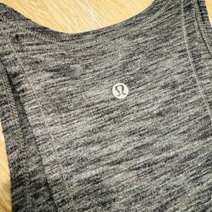 Lululemon Tank Grey 4/6